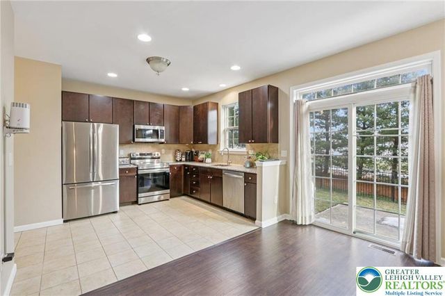 270 Milkweed Drive, Upper Macungie Twp, PA 18104