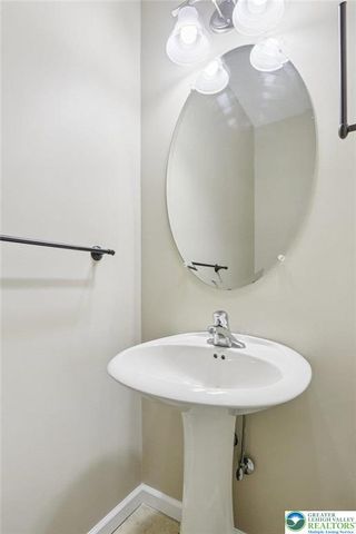 270 Milkweed Drive, Upper Macungie Twp, PA 18104