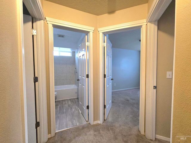 1904 Tyler St., Nampa, ID 83686