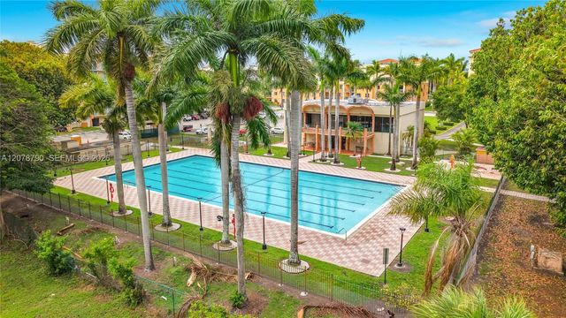 9350 Fontainebleau Boulevard 101, Miami, FL 33172
