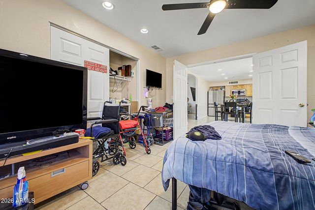 6926 W COMET Avenue, Peoria, AZ 85345