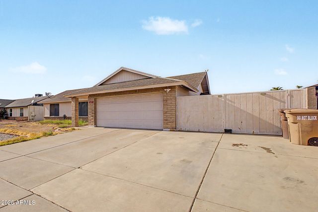 6926 W COMET Avenue, Peoria, AZ 85345