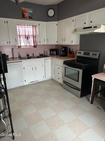 114 1st Avenue, Gloversville, NY 12078