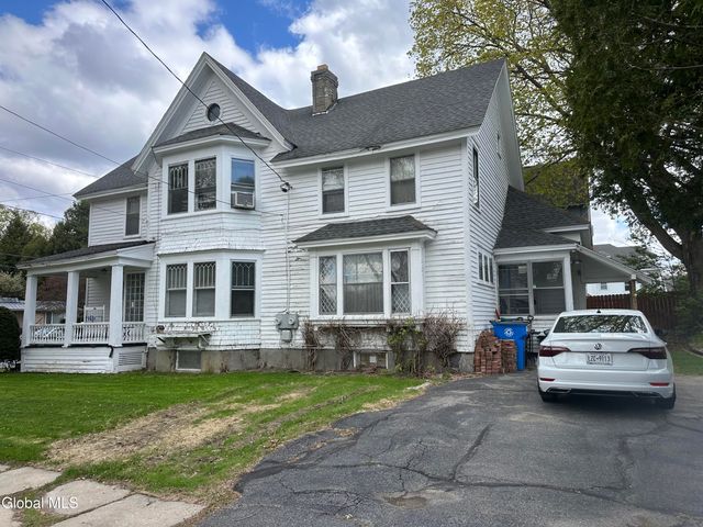 114 1st Avenue, Gloversville, NY 12078
