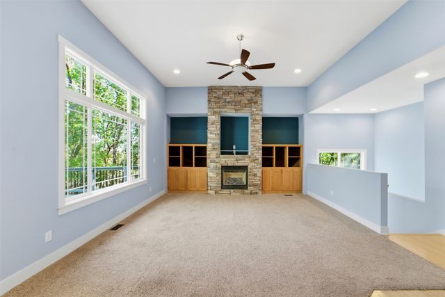 820 Greenwood Hills Drive, Adel, IA 50003