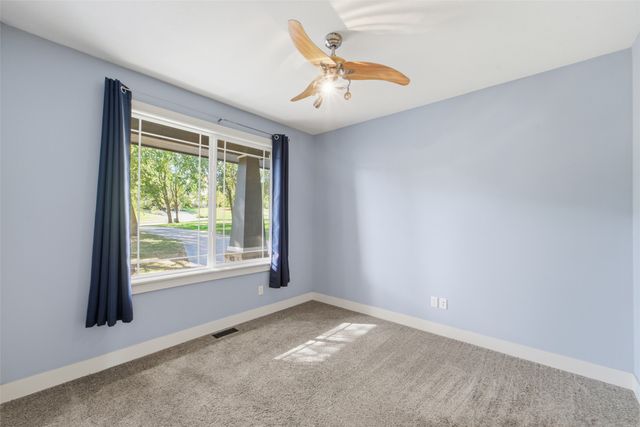 820 Greenwood Hills Drive, Adel, IA 50003