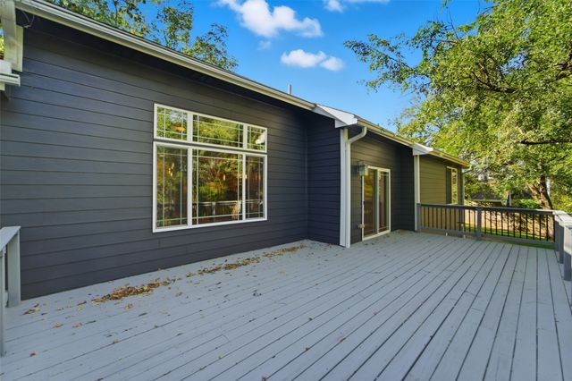 820 Greenwood Hills Drive, Adel, IA 50003