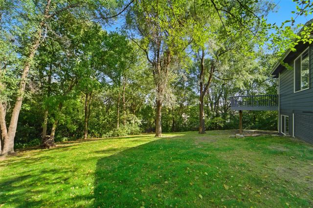 820 Greenwood Hills Drive, Adel, IA 50003