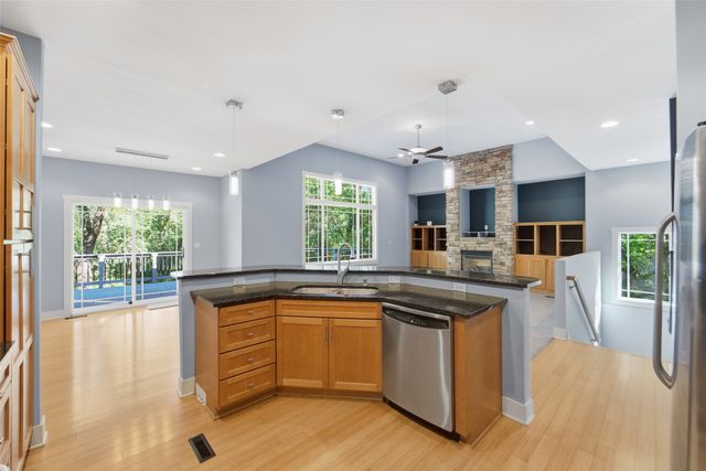 820 Greenwood Hills Drive, Adel, IA 50003