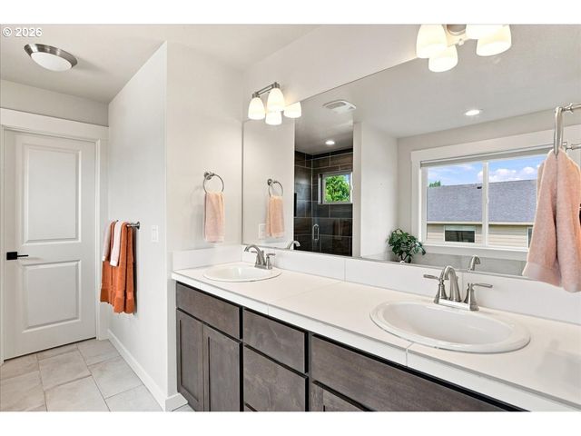 6900 Nw 22ND Ave, Vancouver, WA 98665