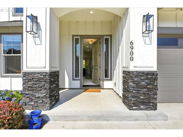 6900 Nw 22ND Ave, Vancouver, WA 98665