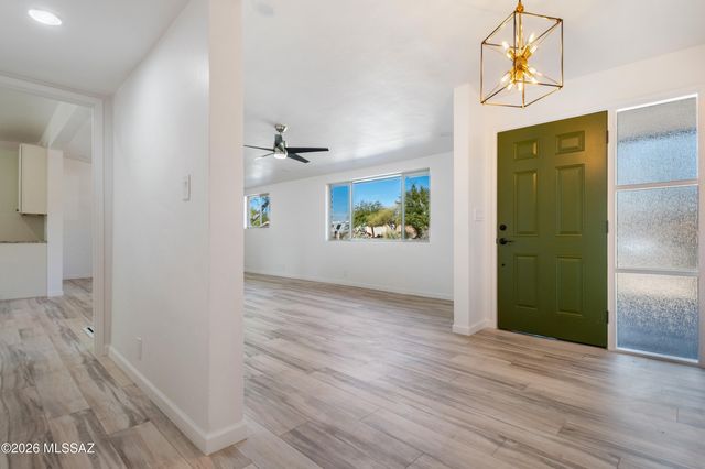 4362 E La Cienega Street, Tucson, AZ 85712