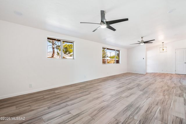 4362 E La Cienega Street, Tucson, AZ 85712