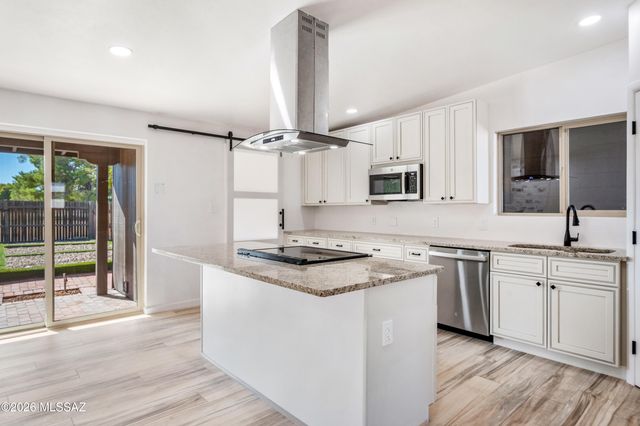 4362 E La Cienega Street, Tucson, AZ 85712