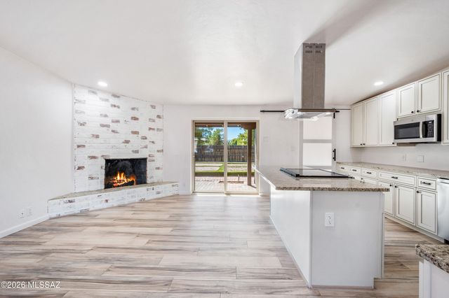 4362 E La Cienega Street, Tucson, AZ 85712