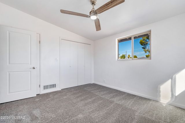 4362 E La Cienega Street, Tucson, AZ 85712