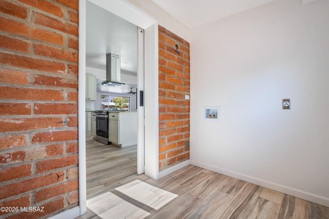 4362 E La Cienega Street, Tucson, AZ 85712