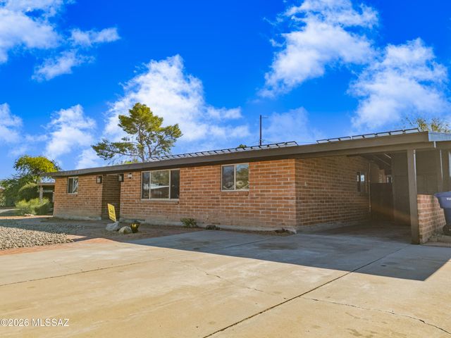 4362 E La Cienega Street, Tucson, AZ 85712