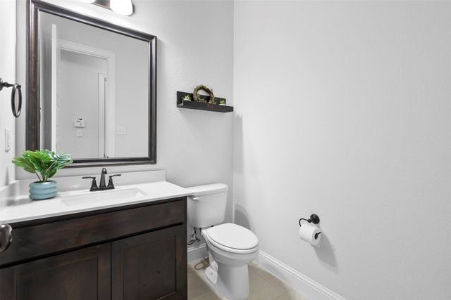 806 Summer Grove Drive, Midlothian, TX 76065