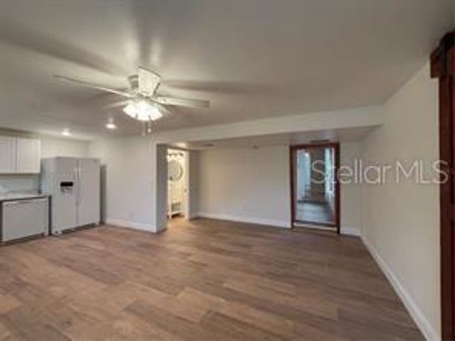 912 LAKE JESSIE DRIVE B, Winter Haven, FL 33881