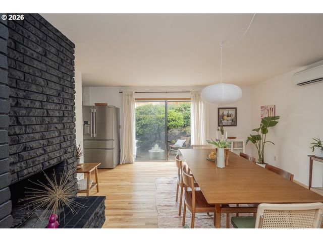 6420 CALDWELL Rd, Gladstone, OR 97027