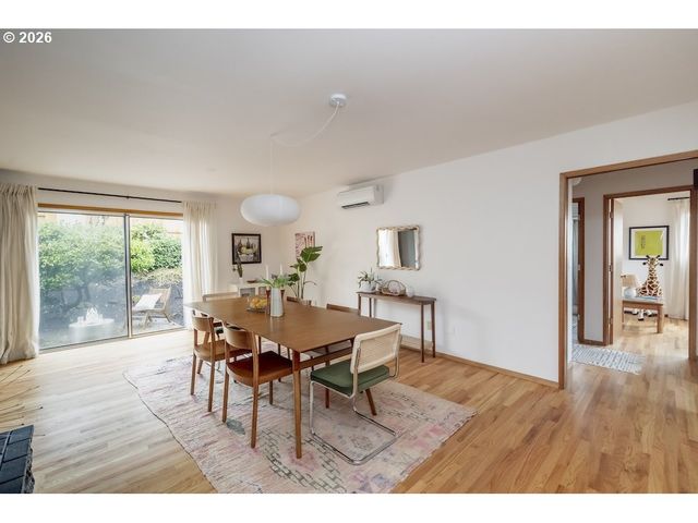 6420 CALDWELL Rd, Gladstone, OR 97027