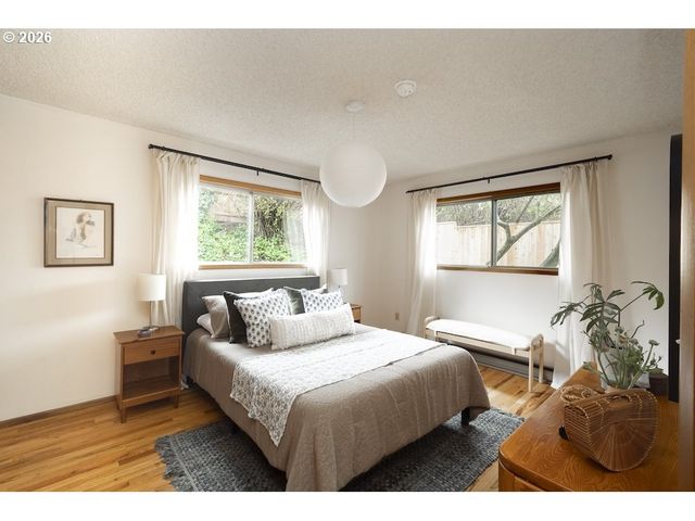 6420 CALDWELL Rd, Gladstone, OR 97027