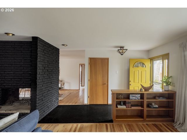 6420 CALDWELL Rd, Gladstone, OR 97027