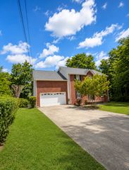 402 Pointe Clear Dr, Smyrna, TN 37167