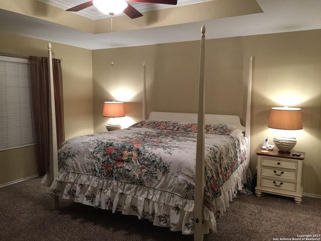 7323 Carriage Bend, San Antonio, TX 78249