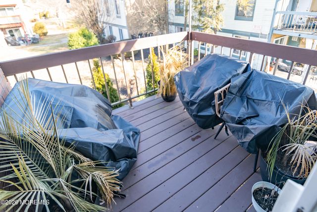 48 Northrup Drive 196, Brick, NJ 08724