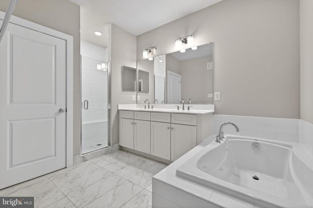 1308 S QUINN ST, Arlington, VA 22204