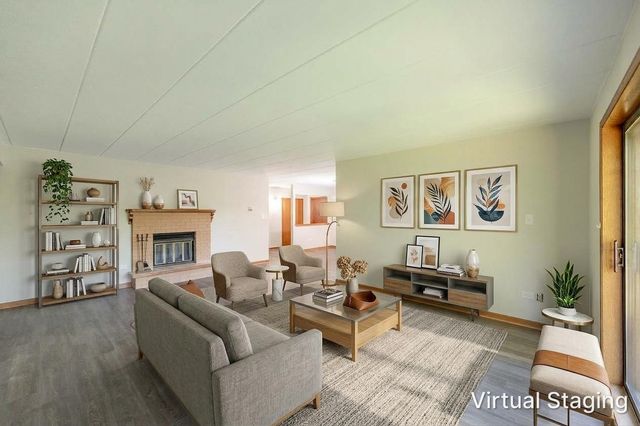 11018 Theresa Circle 2D, Palos Hills, IL 60465