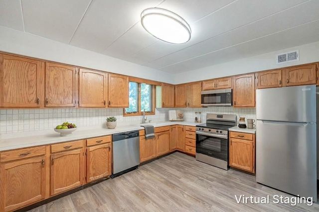 11018 Theresa Circle 2D, Palos Hills, IL 60465