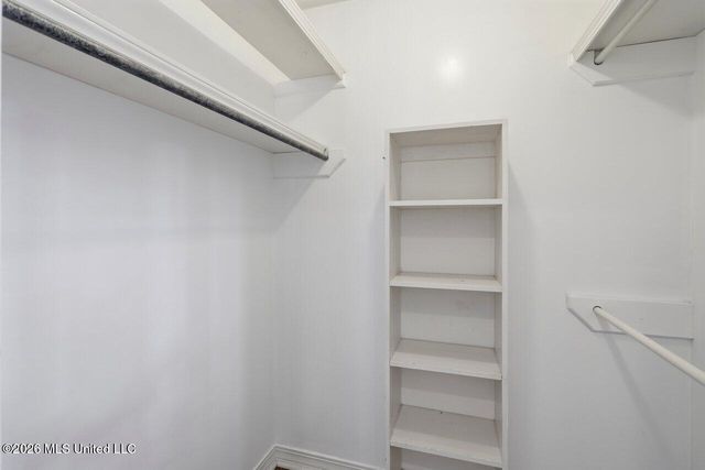 8 Greenwing Court, Jackson, MS 39211