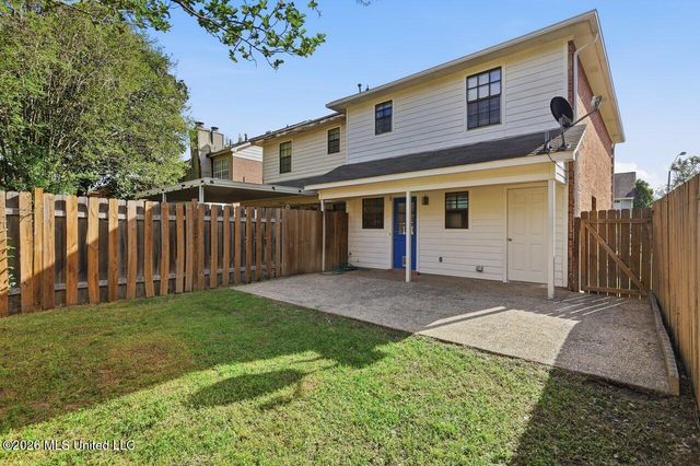 8 Greenwing Court, Jackson, MS 39211