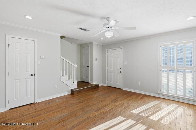 8 Greenwing Court, Jackson, MS 39211