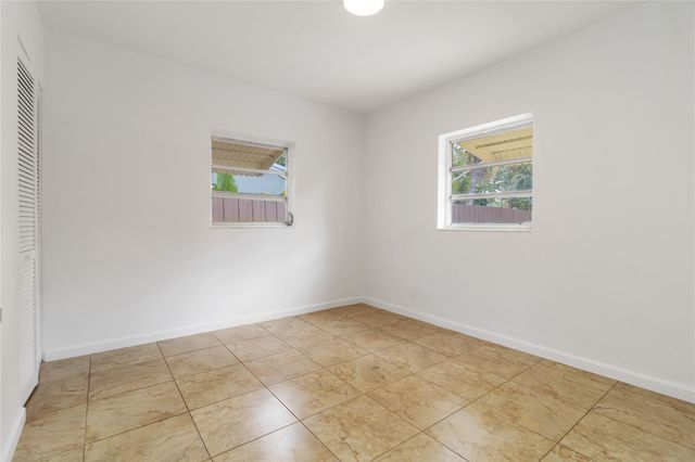 500 NE 61st Ct, Fort Lauderdale, FL 33334