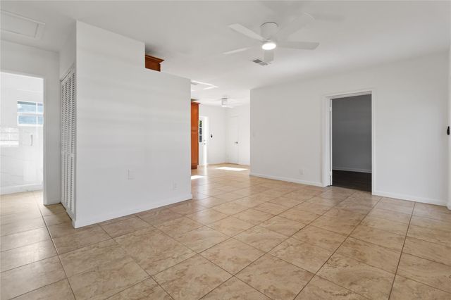 500 NE 61st Ct, Fort Lauderdale, FL 33334