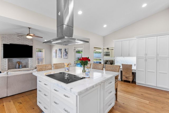 3830 NW 25th Way, Boca Raton, FL 33434