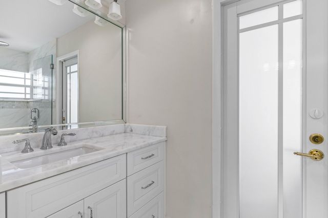 3830 NW 25th Way, Boca Raton, FL 33434