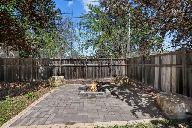2841 115th Lane NW, Coon Rapids, MN 55433