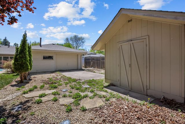 2841 115th Lane NW, Coon Rapids, MN 55433
