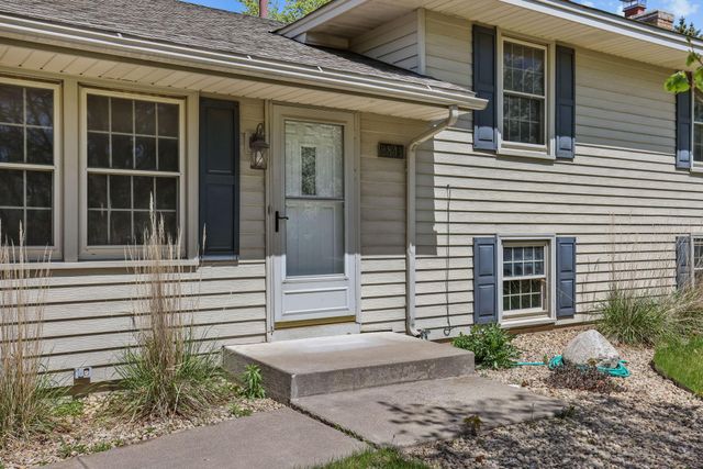 2841 115th Lane NW, Coon Rapids, MN 55433