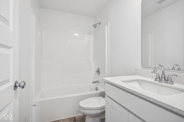 1704 Trinity Lane, Westfield, IN 46074