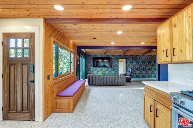 19643 Valley View Dr, Topanga (los Angeles), CA 90290