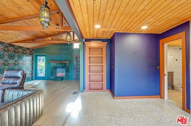 19643 Valley View Dr, Topanga (los Angeles), CA 90290