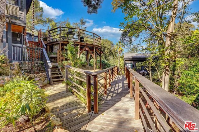 19643 Valley View Dr, Topanga (los Angeles), CA 90290