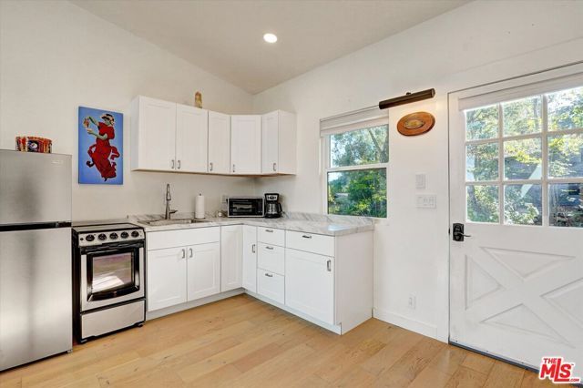 19643 Valley View Dr, Topanga (los Angeles), CA 90290