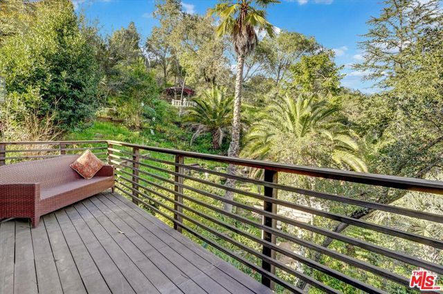 19643 Valley View Dr, Topanga (los Angeles), CA 90290